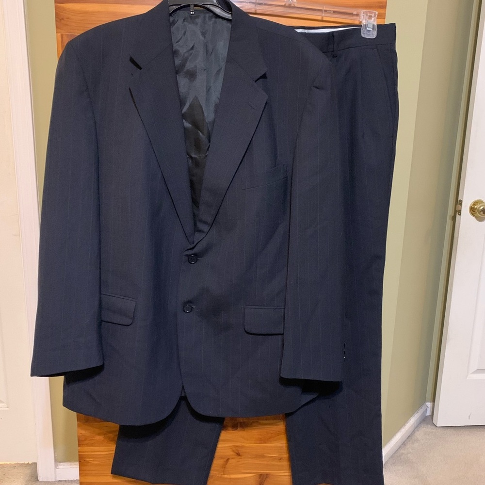 Towncraft Men’s Two Piece Suit (Size 46R and W36 x 30)